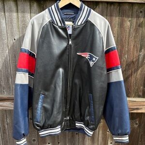 NFL G III medium Patriots jacket!